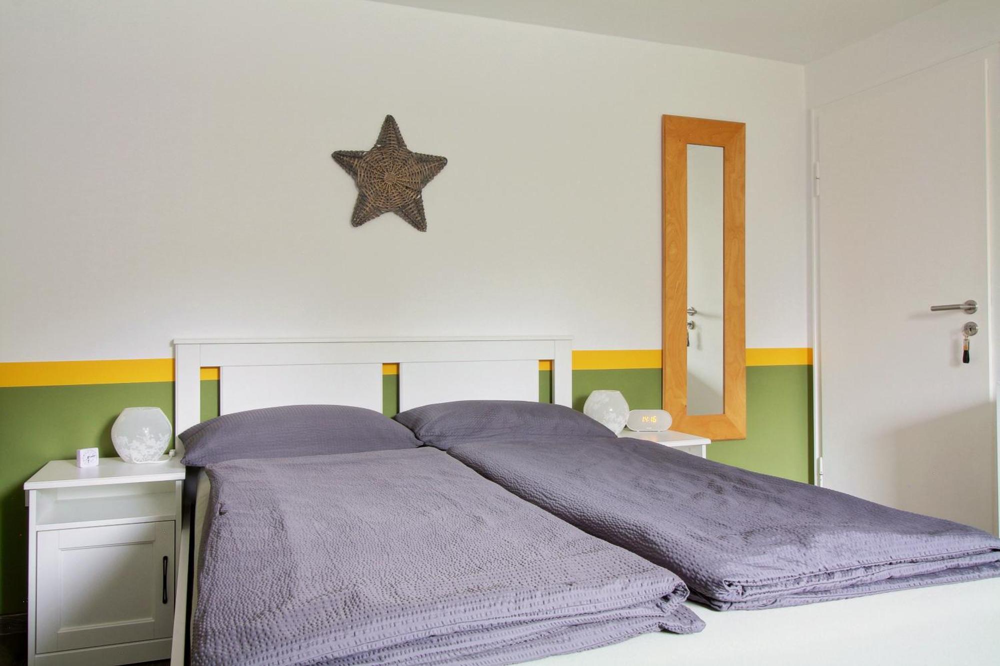 Toms Gaestehaus شليدن الغرفة الصورة